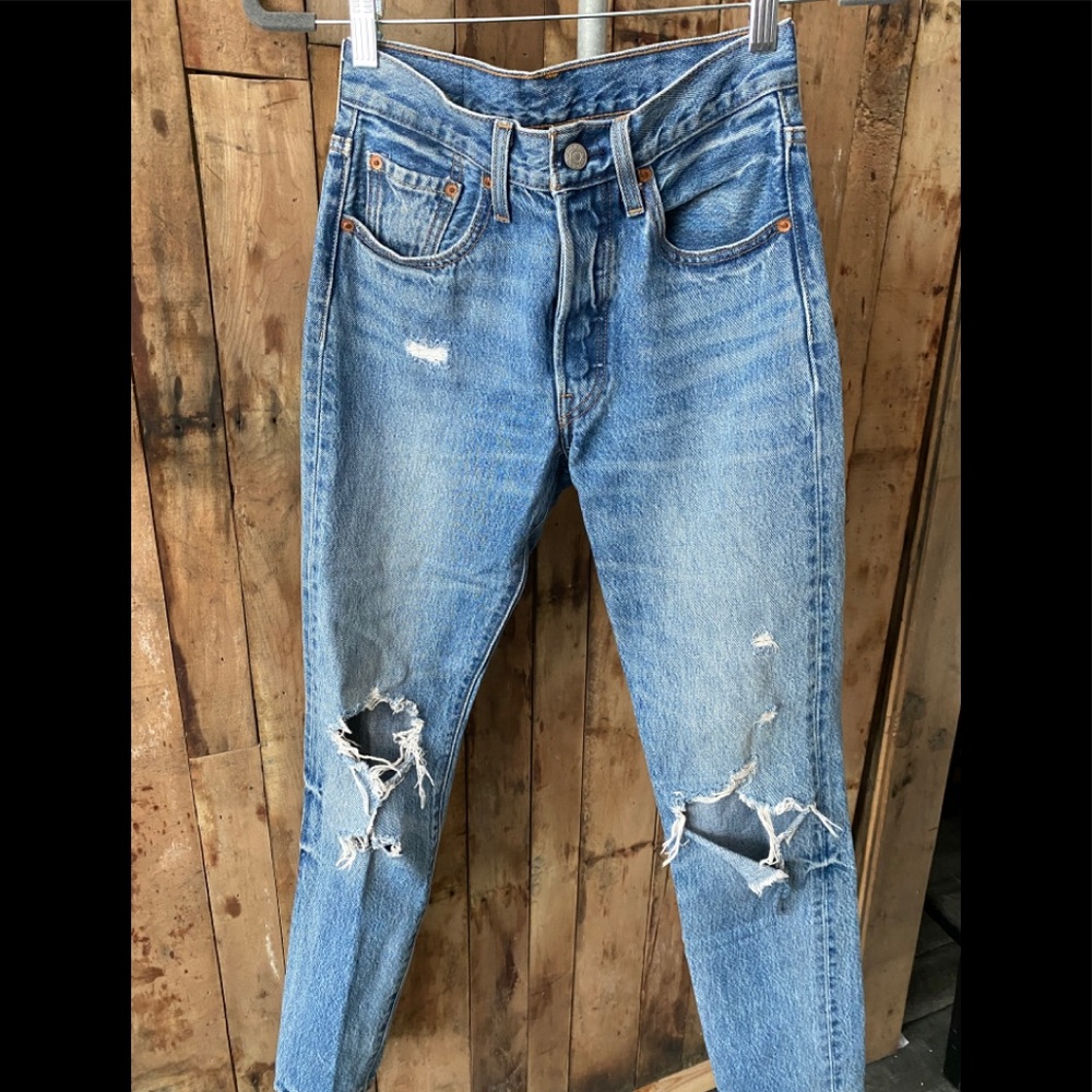 Jeans - Picture 2 of 5